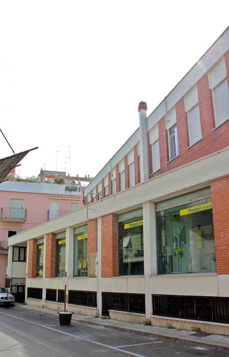 facciata su via Duca degli Abruzzi (2013)