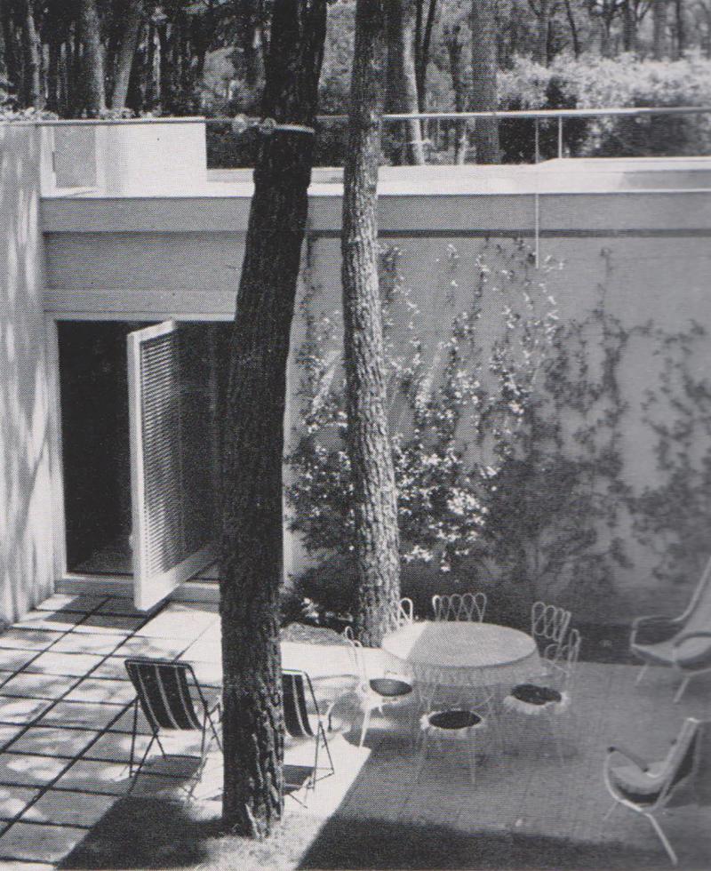 Vista ingresso da patio