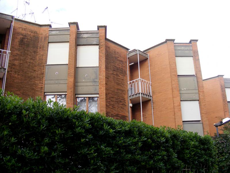 Vista esterna da via Pompeo Magno