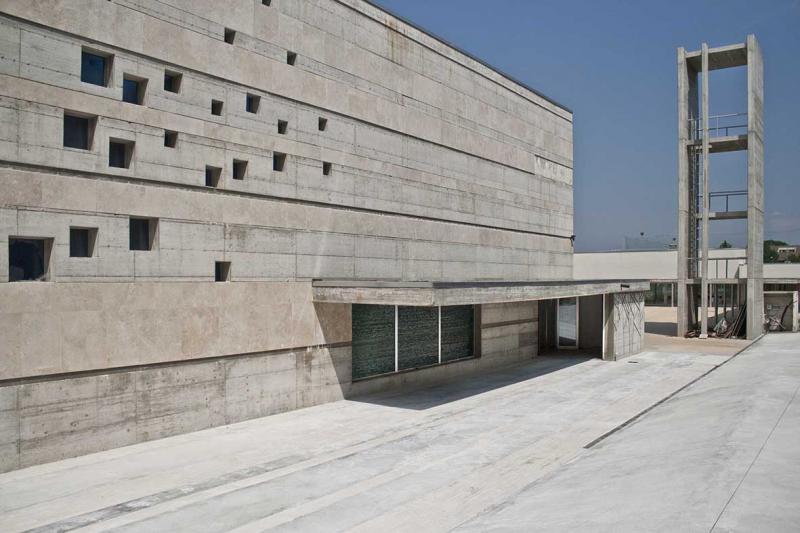 Vista esterna sagrato