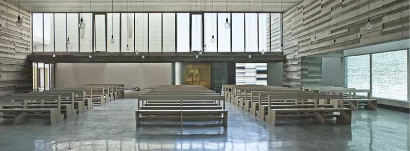Vista interna aula liturgica