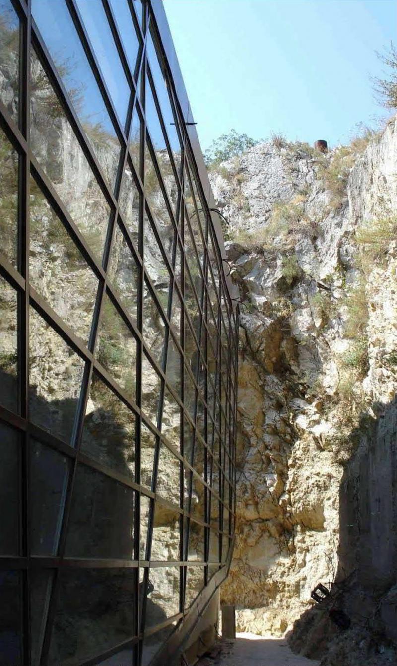 Vista prospetto vetrato