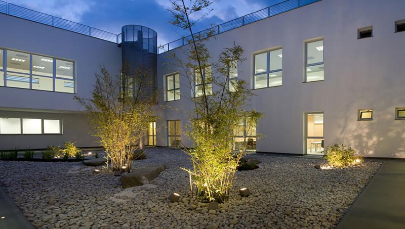 Vista notturna corte interna