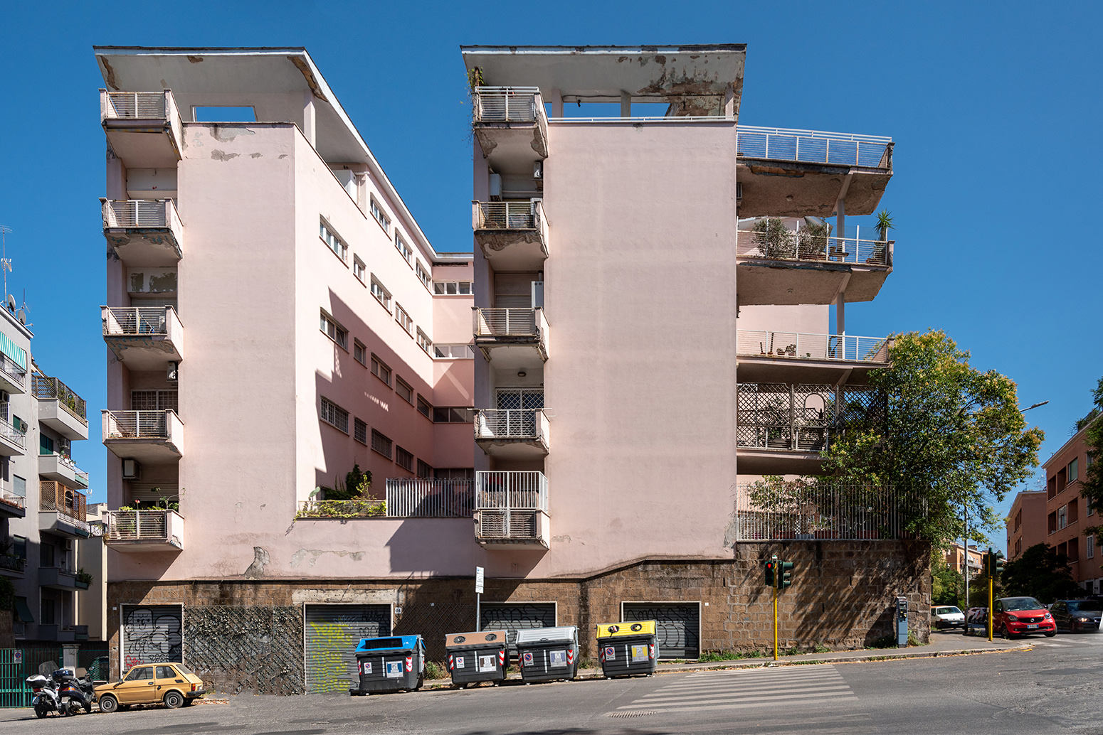 Vista frontale