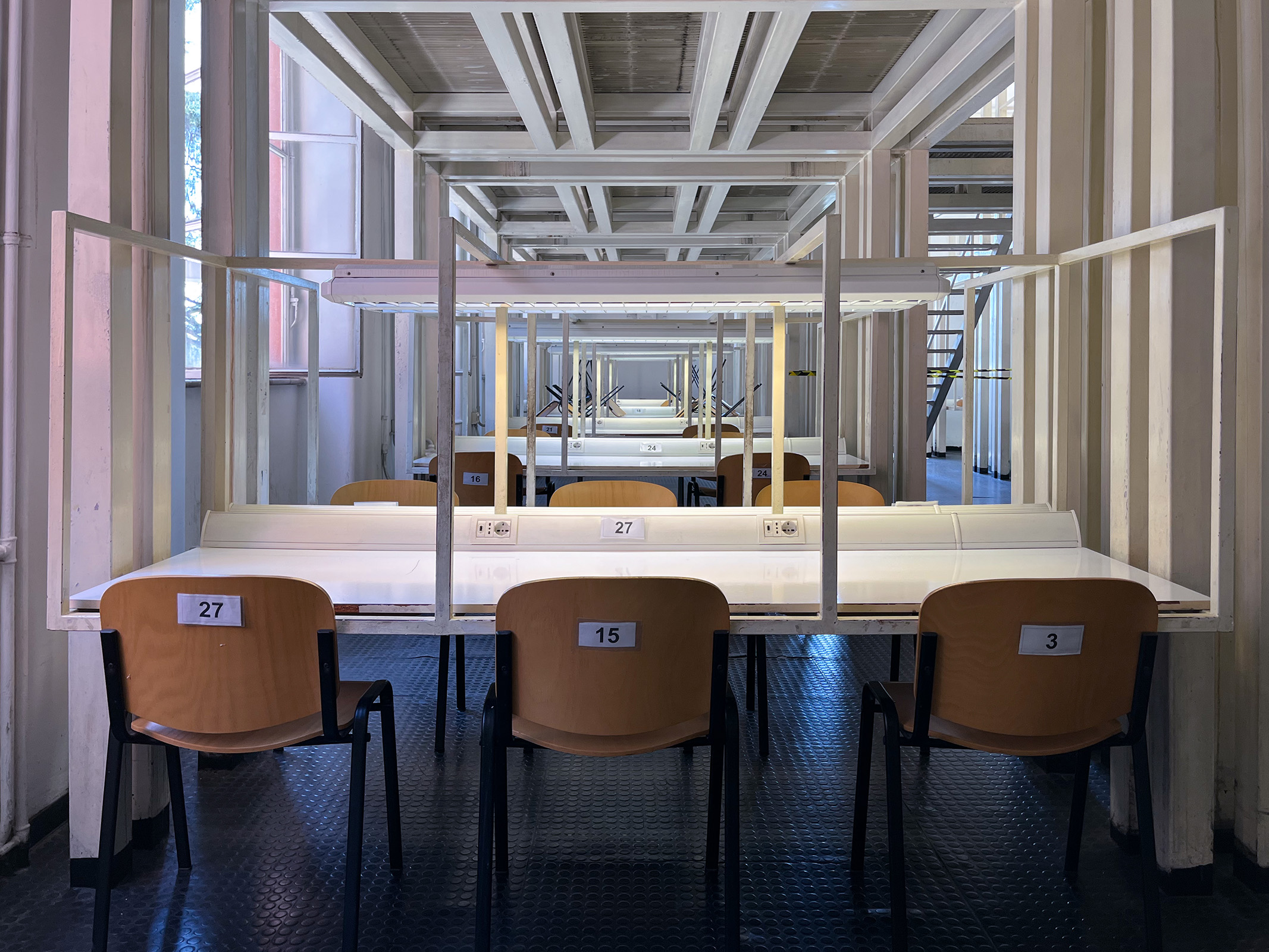 Postazioni della sala lettura