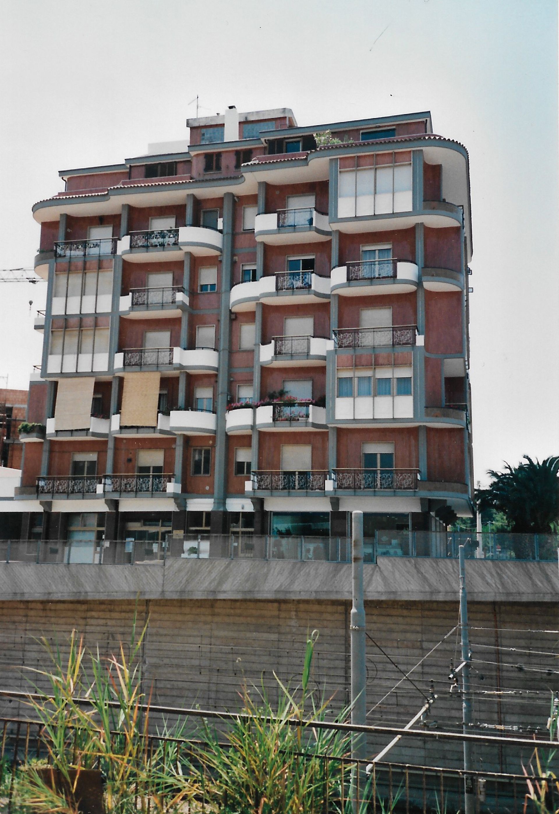 prospetto laterale (2000)