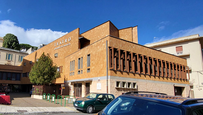 Veduta esterna del teatro