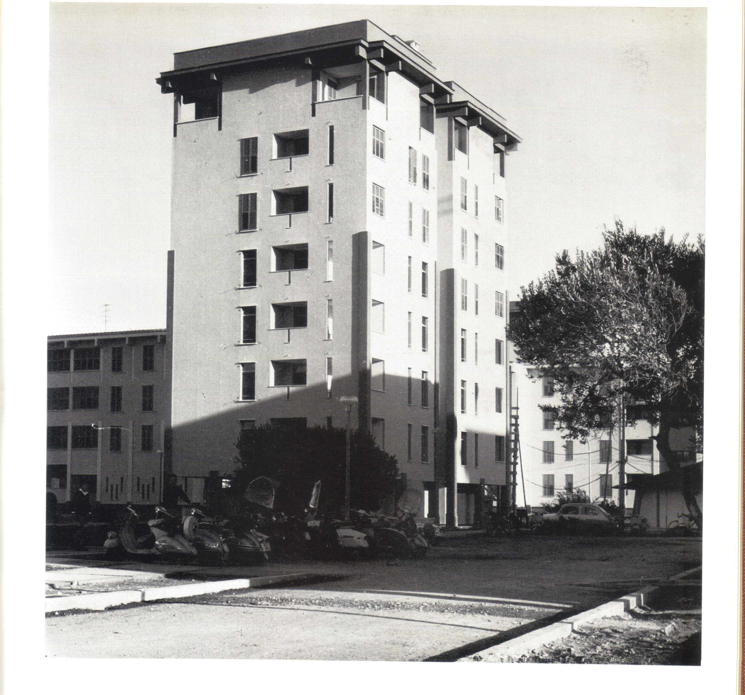 Veduta dell'edificio alto 