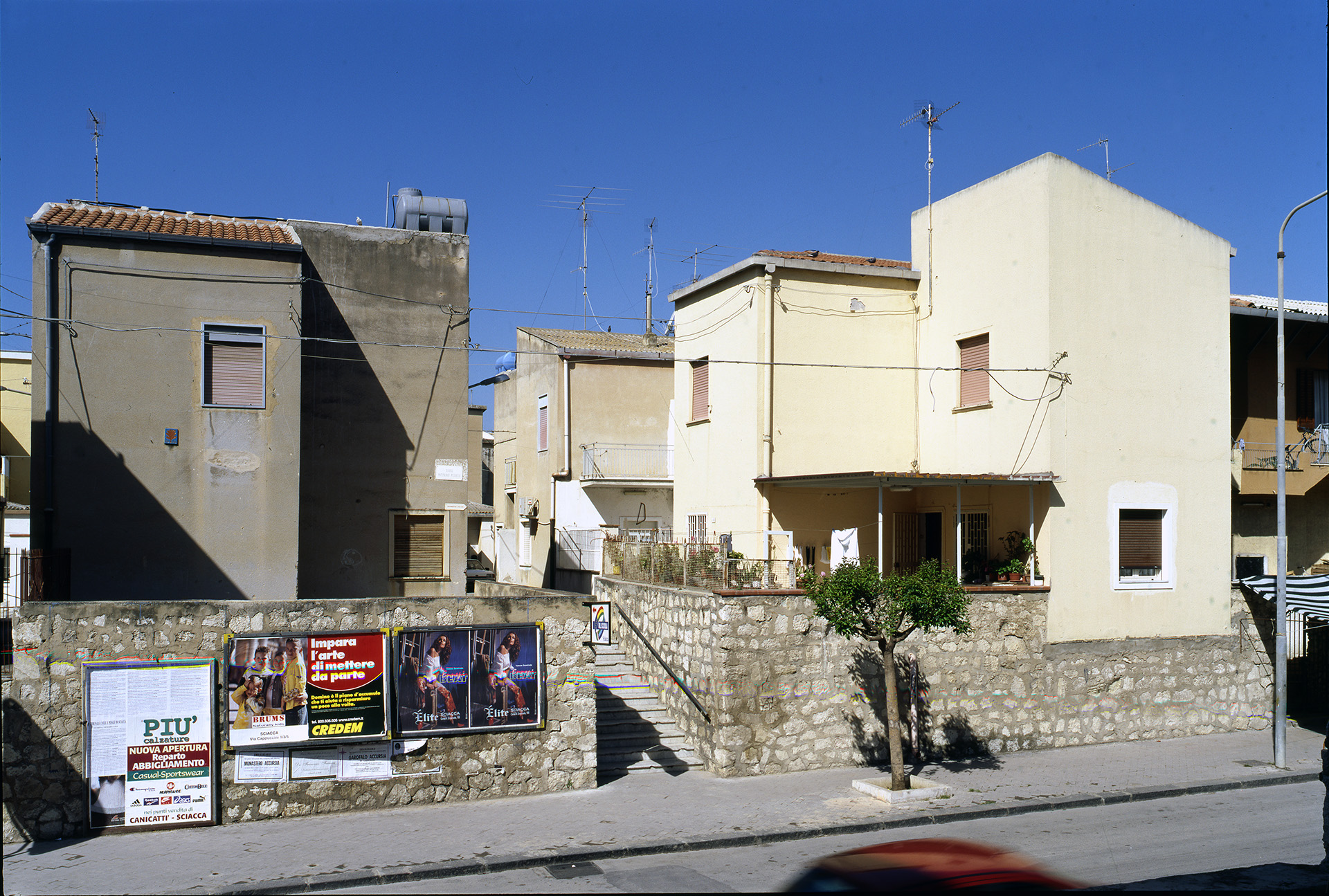 Unità tipologiche a due piani sul quadrante ovest, fronte su Via dei Cappuccini