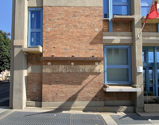Particolare prospetto laterale sud