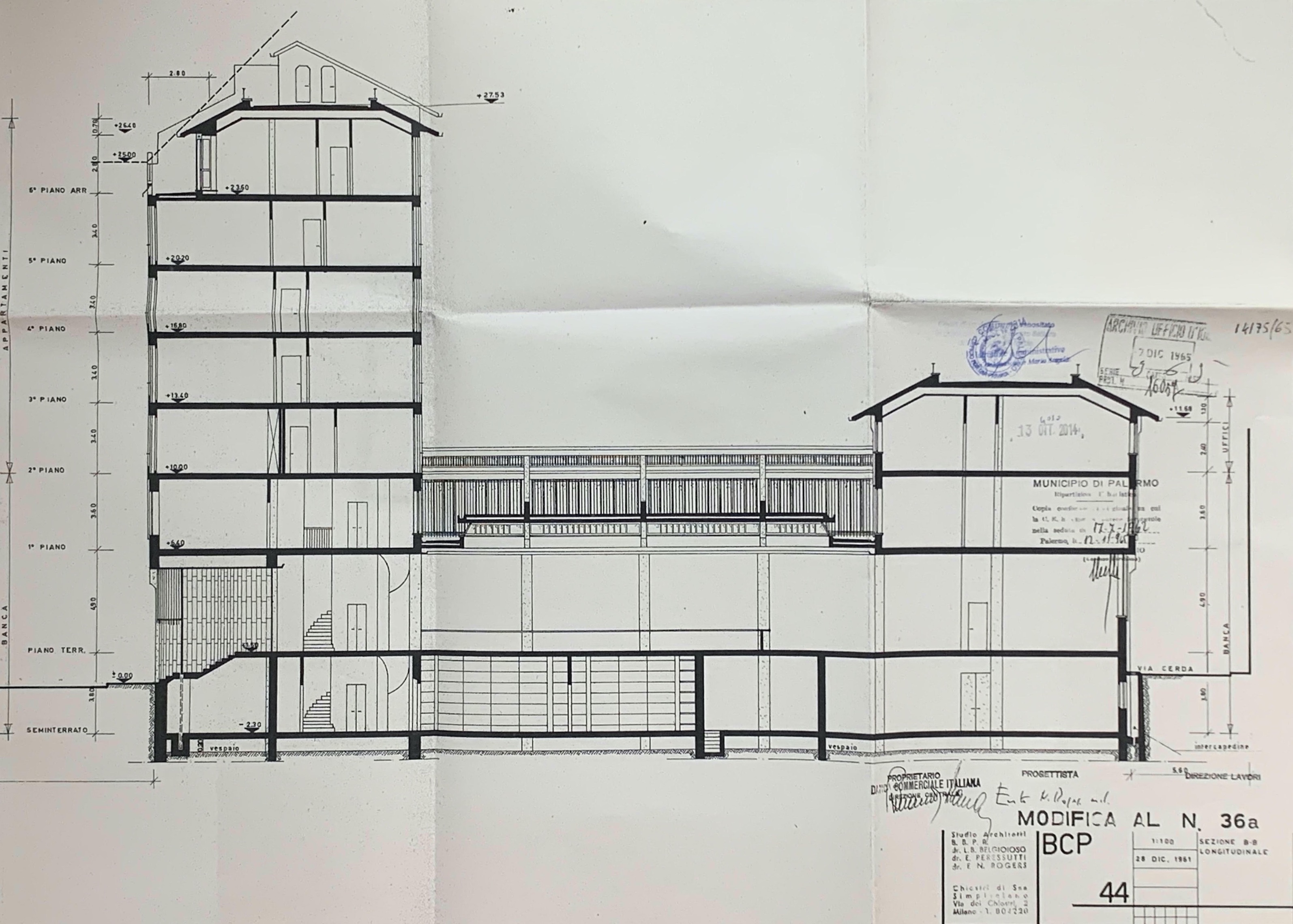 Sezione longitudinale lungo l’asse del salone centrale al pubblico, 28 dicembre 1961, scala 1:100