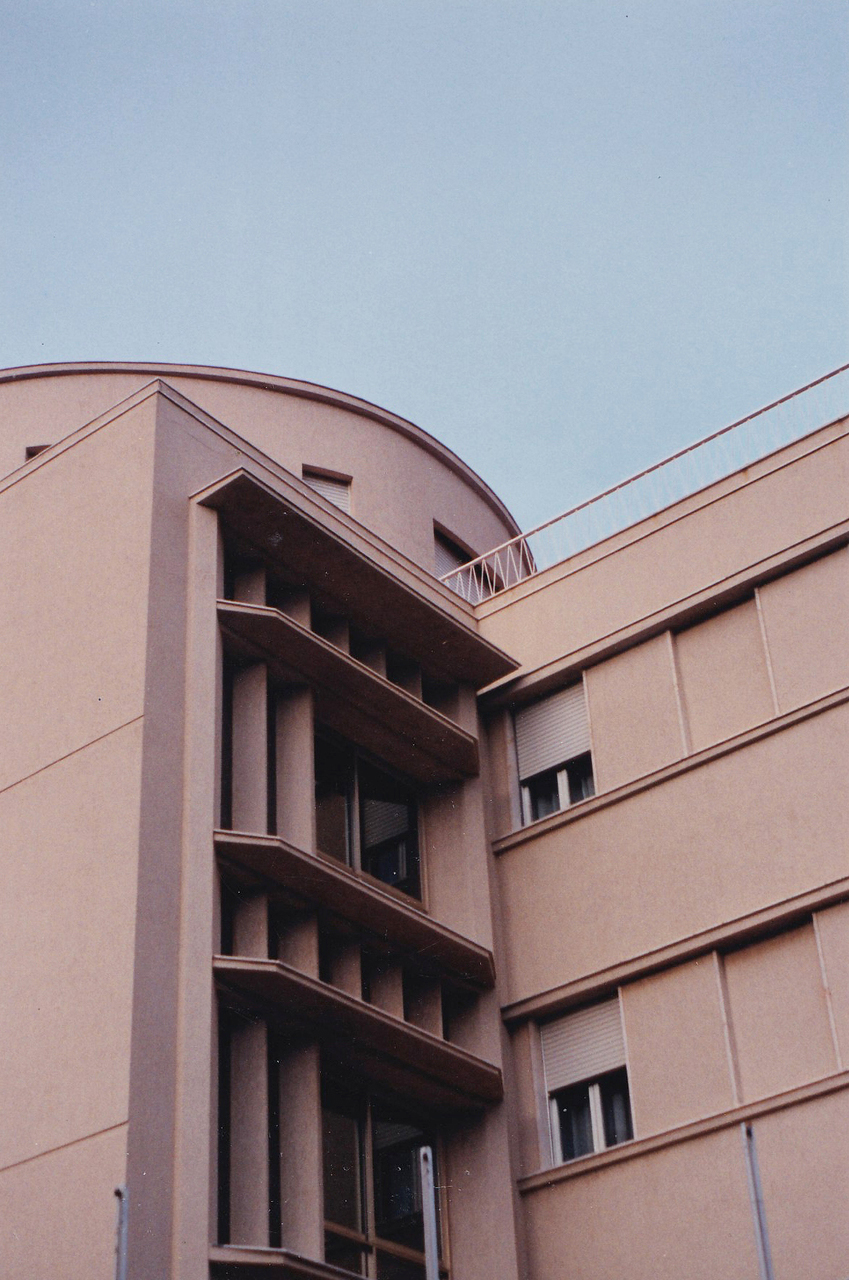 Particolare volumi su strada