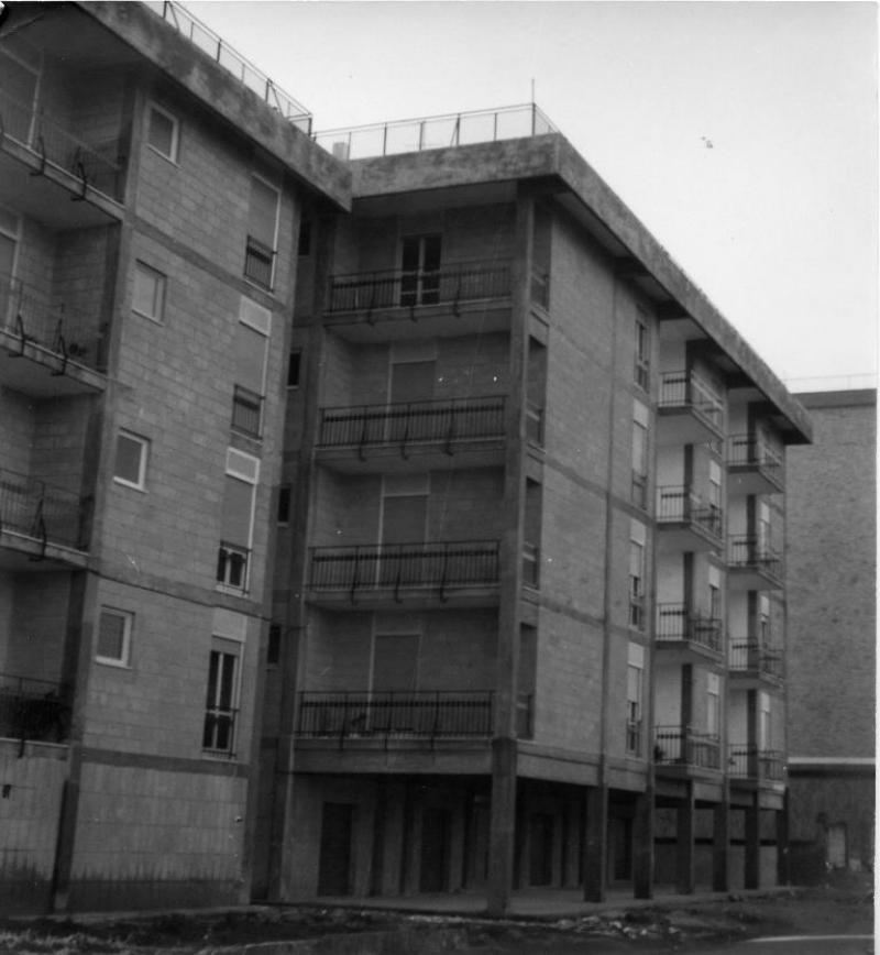 Fronte su Via Tor Pisana