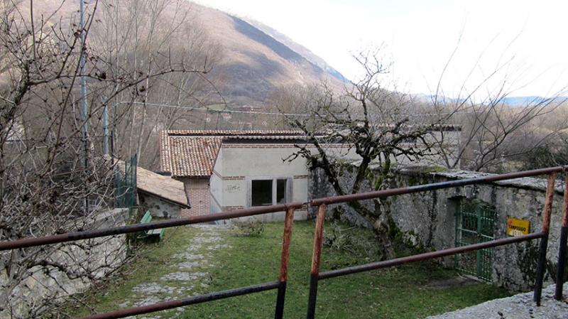 Panoramica fronte laterale ovest