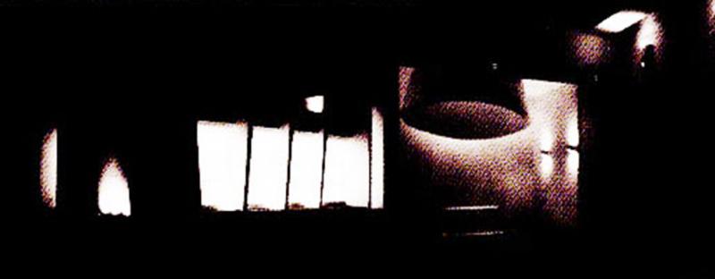 Vista esterno notturna, interno