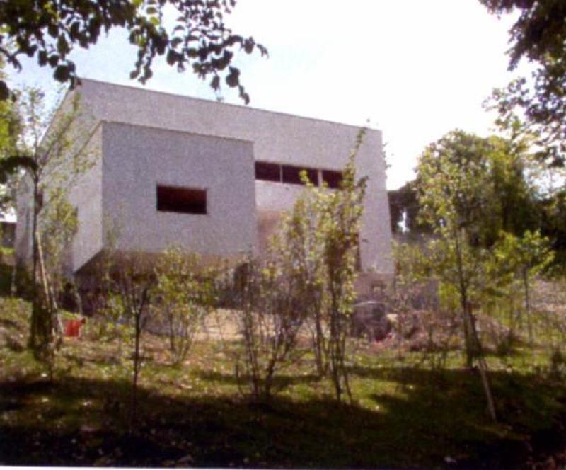 dettaglio facciata e bucature