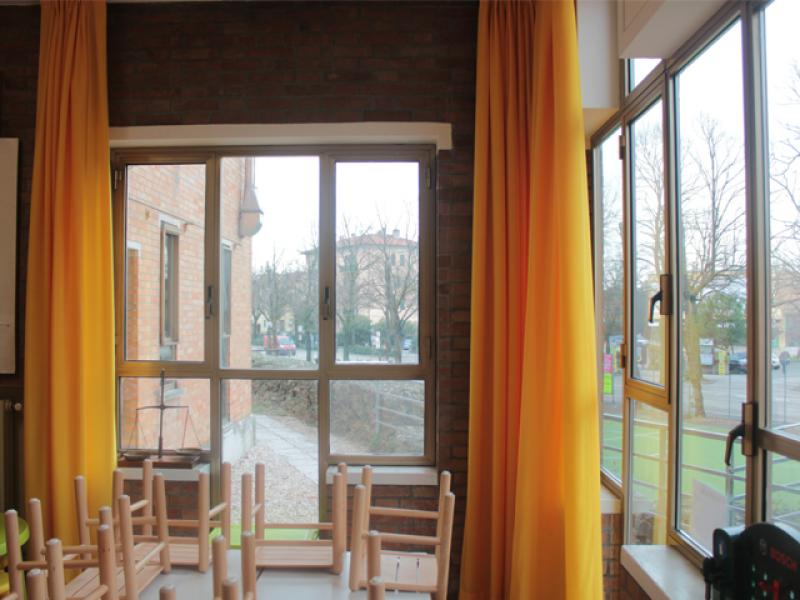 Affaccio su via Roma. Centro educativo italo-svizzero (CEIS)