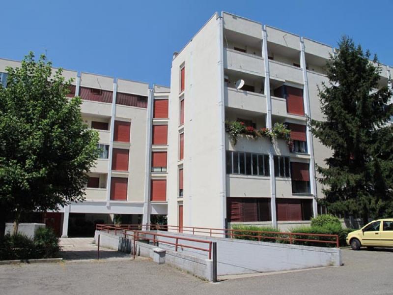 Vista di due degli edifici